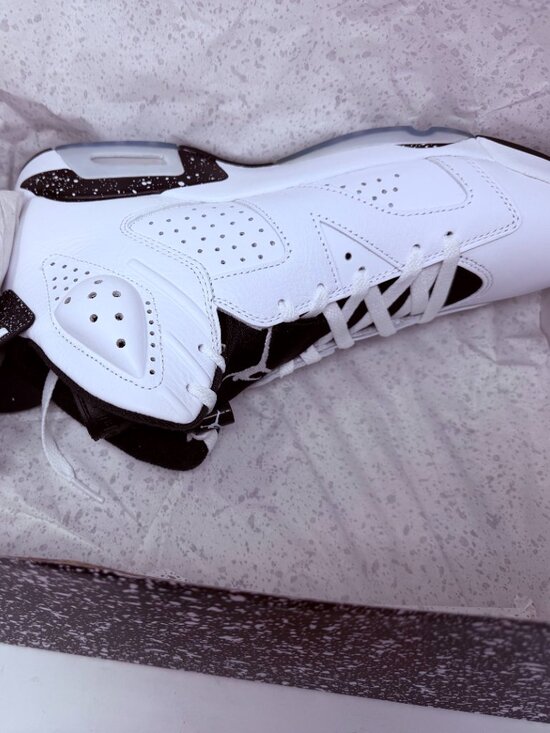 NEW Nike Air Jordan 6 Retro Reverse Oreo White Black CT8529-112 Men’s Size 10.5 main image 11